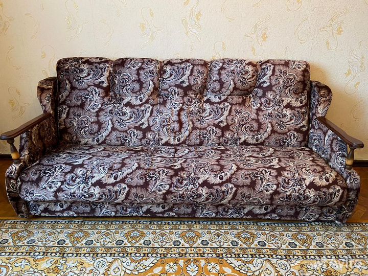 Диван прямой раскладной бу