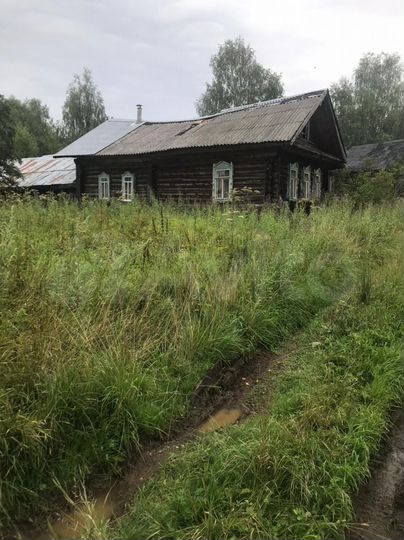 Дом 100 м² на участке 5 сот.