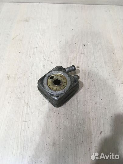 Радиатор масляный Ауди А4 Б6 1.8 AWM