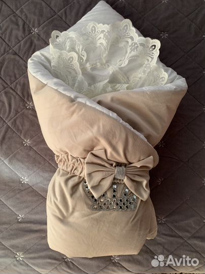 Детские вещи на выписку