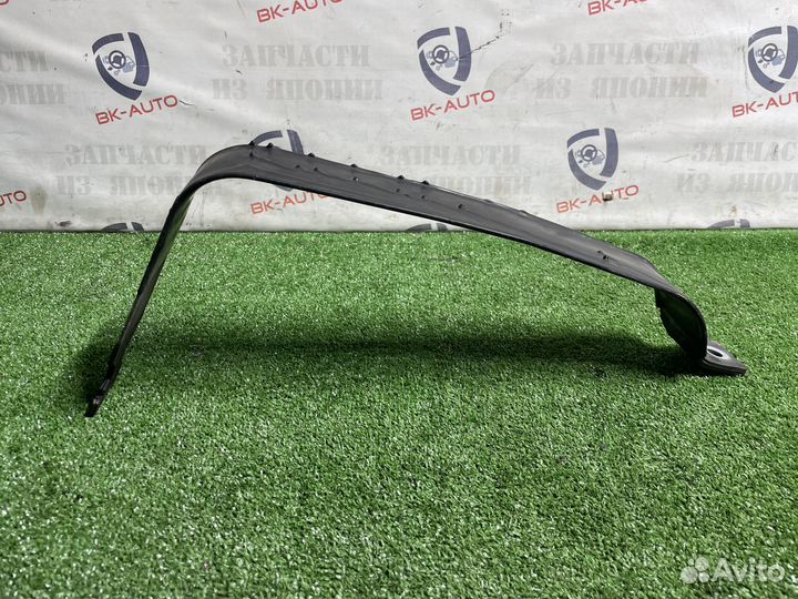 Крепление бензобака Cadillac Escalade GMT800