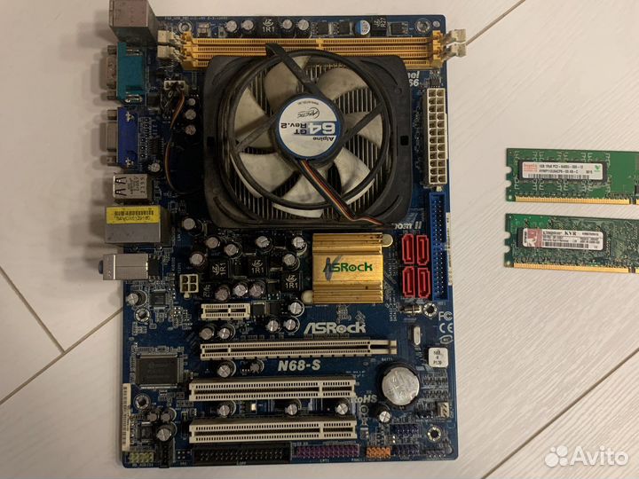 Материнская плата