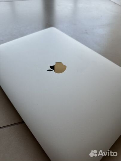 Apple MacBook Pro 13