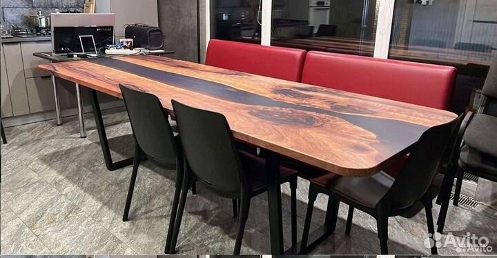 Стол обеденный 'Dear Bread'