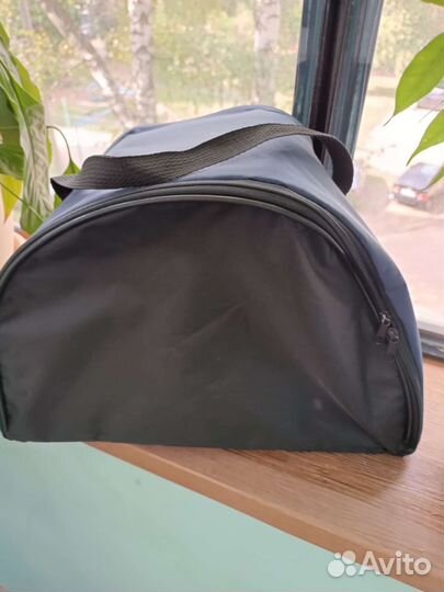 Переноска для кошек и собак