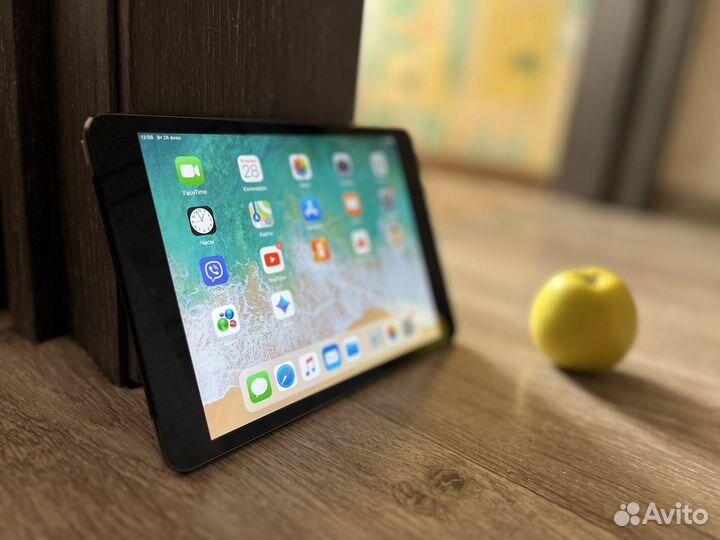 Apple iPad mini 16gb Cellular + Wifi