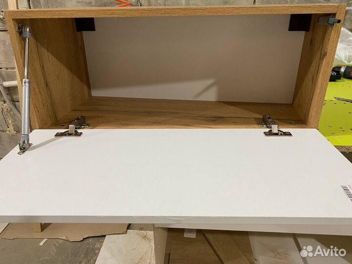 Шкаф навесной