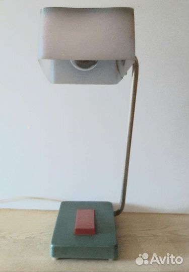 Винтажная настольная лампа СССР