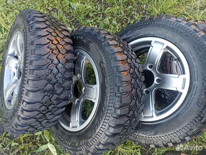 Грязевые колеса на ниву r15