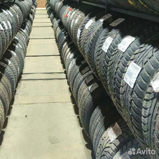 Goodyear Vector 4Seasons SUV 225/45 R17 94L