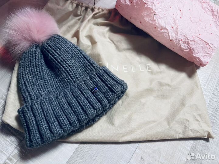 Новая теплая шапка coctinelle Италия