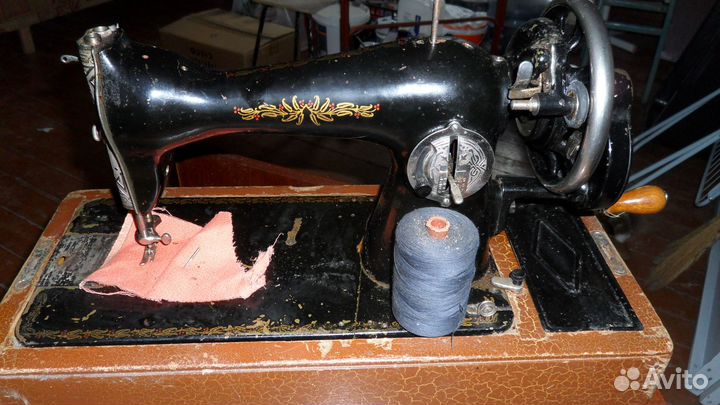 Швейная машинка пмз им. Калинина