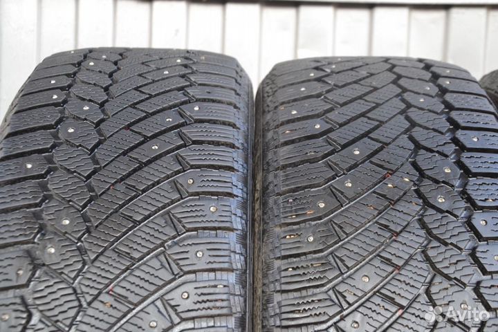 Gislaved Nord Frost 200 SUV 235/55 R18 104T