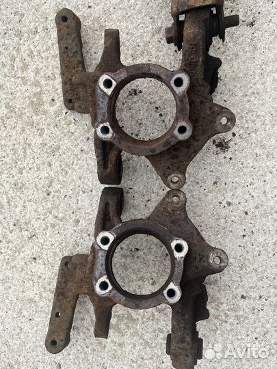 Поворотный кулак задний SsangYong New Actyon