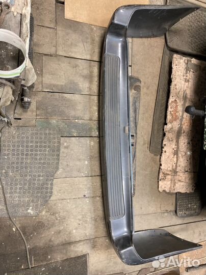 Бампер задний Toyota Land cruiser 100