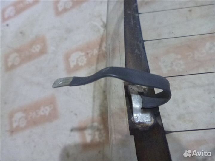 Стекло двери заднее Ford Fiesta JA J4C 1997