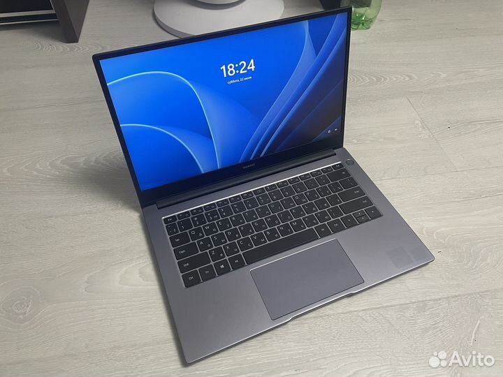 Ноутбук huawei matebook d14