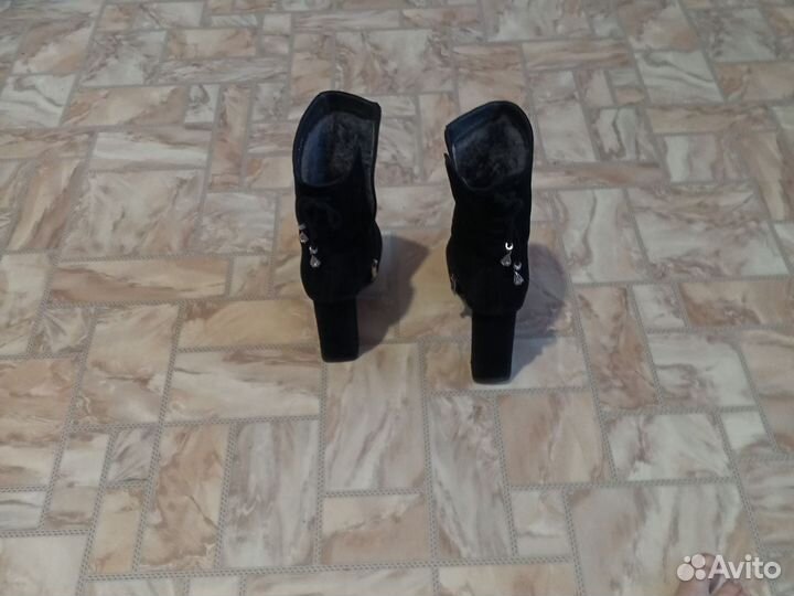 Зимние полусапожки 38 размер