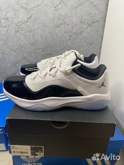 Кроссовки air jordan 11 cmft low