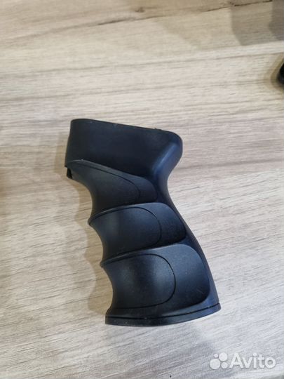 Тактическая рукоятка