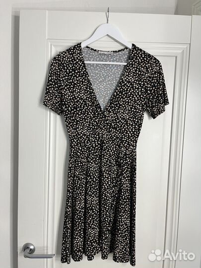 Pull and bear платье