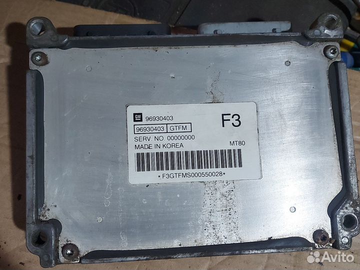 Блок управления двигателем Chevrolet Aveo T255