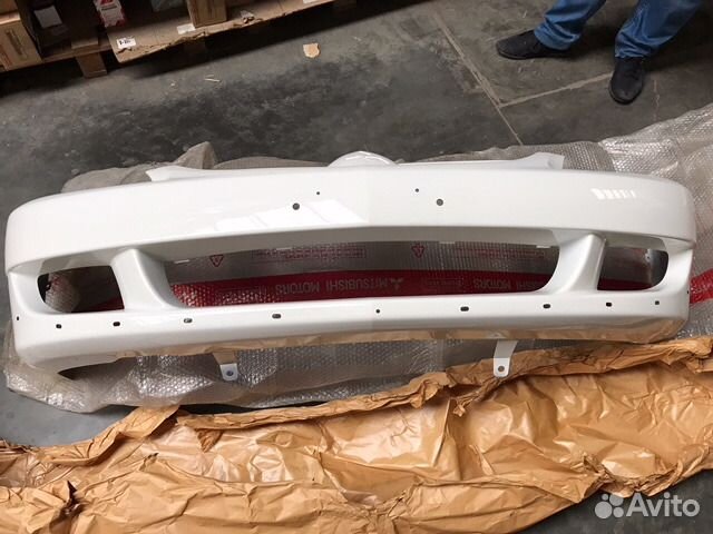 Бампер передний под спойлер Mitsubishi Lancer CS