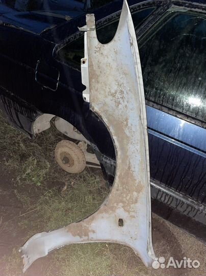 Правя крыло Мицубиси Галант 5