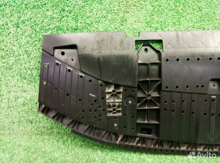 Пыльник бампера переднего нижний Audi Q3 2011-2014