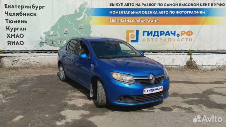 Накладка торпедо центральная Renault Logan 2 68260