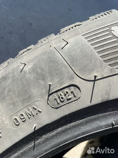 Michelin X-Ice North 4 215/55 R17 98T