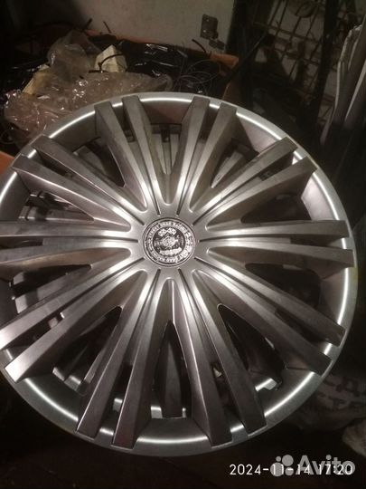 Колпаки на колеса r 16