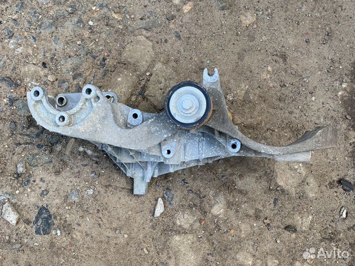 Кронштейн крепления генератора nissan almera g 15