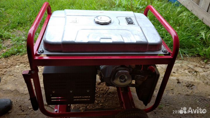 Генератор бензиновый 6.5 квт бу