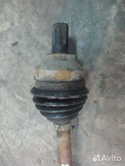 Полуось передняя левая Ford Focus 2 CB4 2004-2011