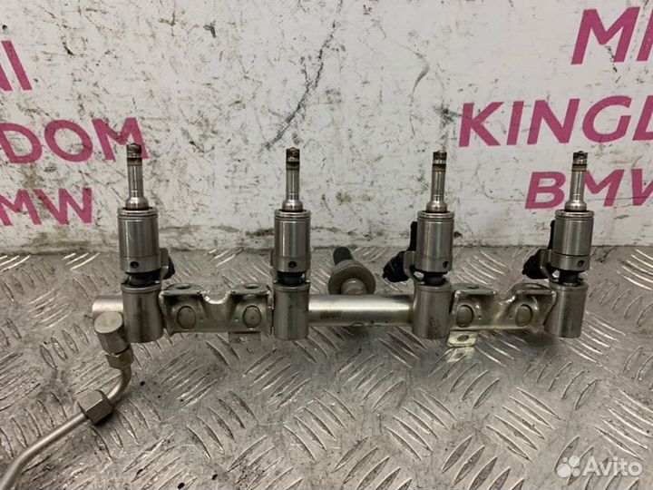 Топливная рейка Bmw 1-Series F20 N13B16 2014