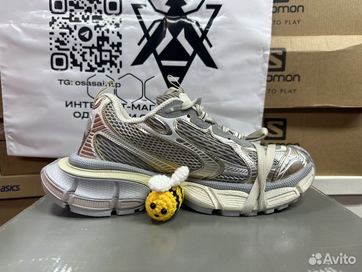 Кроссовки balenciaga 3xl sneaker Champagne gold