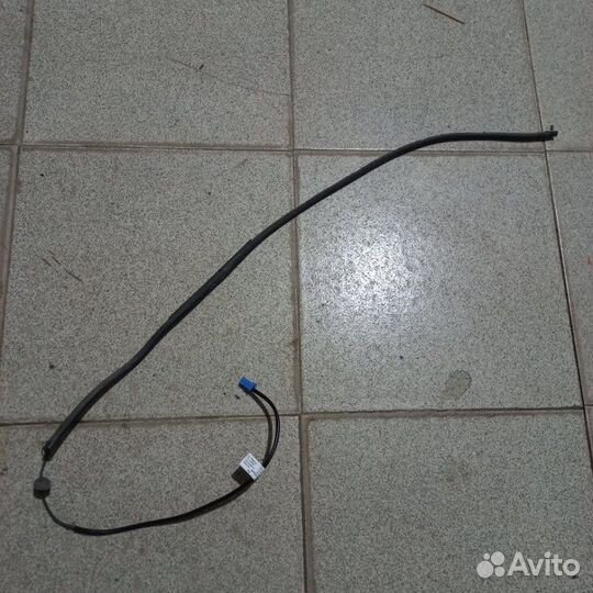 Датчик закрытия багажника правый Mercedes-Benz Ml