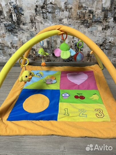 Развивающий коврик