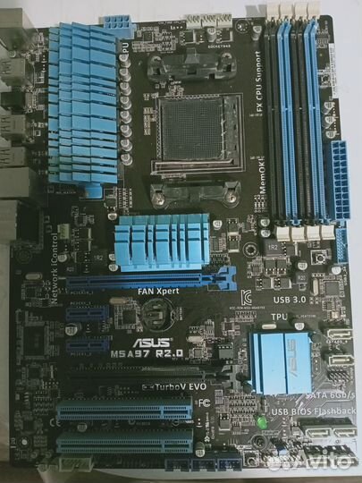 Материнская плата am3