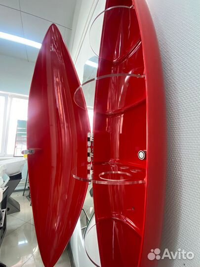 Подвесная полка-зеркало