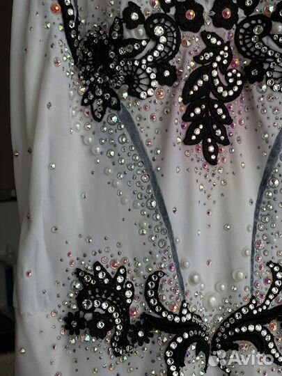 Купальник для художественной гимнастики