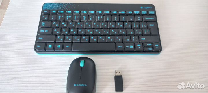 Беспроводная клавиатура и мышь logitech