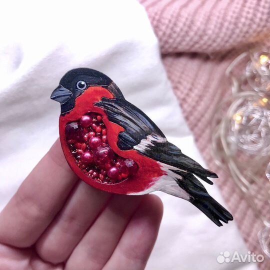 Брошь ручной работы