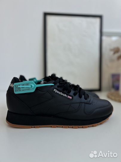 Кроссовки Reebok classic кожа