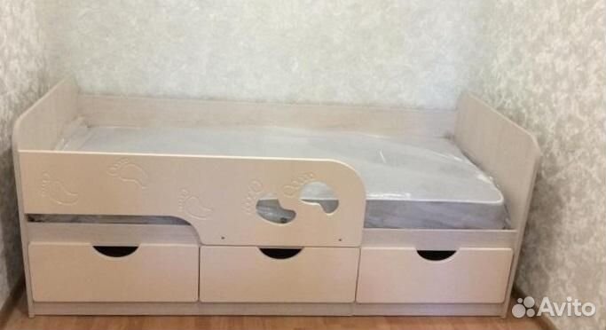 Детская кроватка Лего