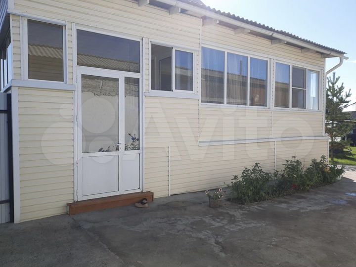 Дом 100 м² на участке 12 сот.