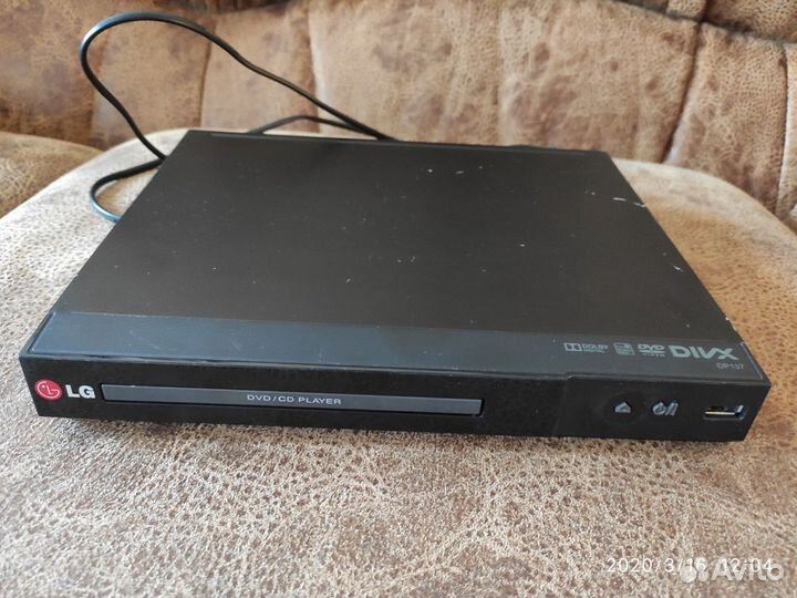 DVD/CD проигрыватель LG DP137