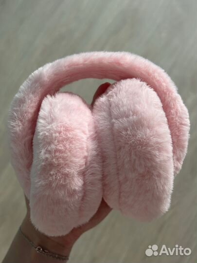 Меховые наушники розовые