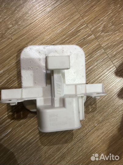 Стиральную машину AEG L98699FL по запчастям